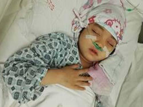 ���Ĵ�Сɽ������к�ƶѪ���ں���������û������ũ��ҽ�ơ����ź�����˵Ĺ��ɶ��£�ÿ���뵽������Ѫ����ʱ��ʹ��ͼ�ǿ�����ֺ�үү�����ó������л���ܱ��������������ѣ�Ȼ���������������ǵ����ѽ�Ǯ����ƴ���գ��յ�40����Ԫ��9�µ״��Ϻ���̤�Ϲ��ݵ�����֮·��