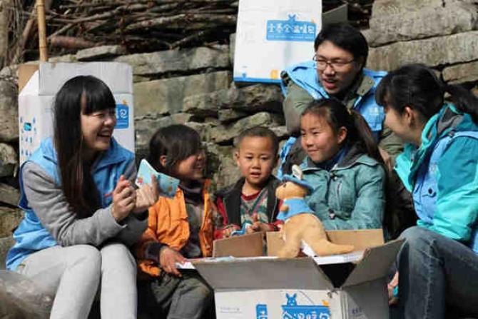 ÿ�궬����������Щ������Ҽ�������Ͼ��ִ����µĸ���־Ը�߶��ᵽ����ɽ����ƶ����ͥ���Ӽ���̽�ã�����һ���˽⺢�������ѧϰ������ϣ�����ڰ������ǽ����ɳ�������ƽ�ȵĵ�·�����ĸ��ࡣ