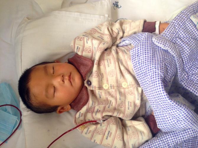 ���������󣬶���������������ļ�ͥ����ѩ�ϼ�˪������ά�������ͥ���Ƶ��������Դ����ÿ���µĹ��ʣ����΢����������ں�������Ҫ�ķ��ã������Ǳ�ˮ��н�������ں��������������Ƴ̣�����7����ˣ�ҽ��˵��Ҫ��10���Ƴ̵Ļ��ƣ�����м仹��Ч�����õĻ��Ϳ�����������ֲ��