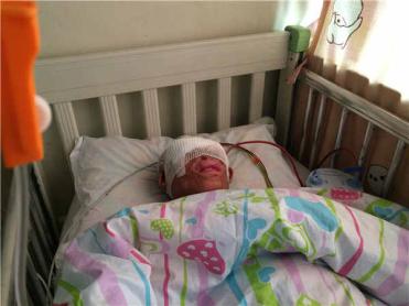 14����С�����۾��Ӽ���û�к��Ϲ������������۾��ܵ���Ⱦ���������Ѿ����ָ�Ⱦ���������ѧϰ�������������Ť�����۾��Ѿ���������Լ��İ������ˣ�ֻ��Ҫ�������ƻ��п���������������� ������С��������Ը��ʲô���������&ldquo;����������˵����ƽ���ģ�û�����۸������&rdquo;