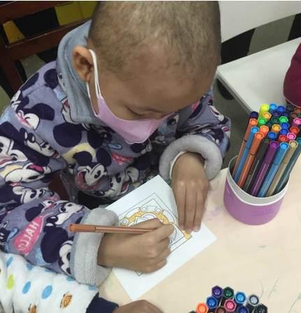 �����������ҽ�����ƣ����ƶ�ͯѪҺ������Ҫ�ķ�ʽ�ǻ��ƣ�ͬʱ���й��贩�̺��������̣���ʱ���ѪҺ���ݣ����̾޴����ʹ�����˶����Գ��ܣ�������ÿ�ζ������ְ�������֣���ǿ����Բ�ħ�����ţ�