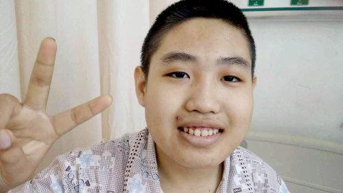 ��ĸ�Ĳ��벻�������踺�أ����Ӷ��������С����Ҳ���ֳ��쳣�Ķ��ºͼ�ǿ����Ϊ�������⣬��һ�����ͻ���Ѫ��ֹ�����ԣ�����δ�Ϲ��׶�԰��ѧУ��������Ψһ�ĸ��塣�����ʱ���С�������������ڼ��������ˣ�����������Ļ�ľÿ�����������