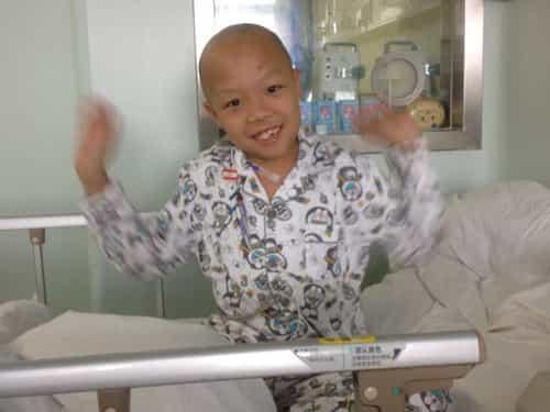 ÿ�쿴�Ŷ��ӱ�������ĥ��һ����ʮ�����ۣ�Ϊ����������������һ�������ɳ������հ��Ѳ�ʹ����ĥ������������ѧ��һֱ���������ǵ��������ܹ�ҽ�ε�������ҩ��������˵���κ�С����������ҩ������ȥ���ԣ�������ҵ�����ÿ���������ӿ��Գɼ���ô�á������ɰ������Ͽɰ���Ц�ݣ��ٿ�����Ҳֵ���ˡ�