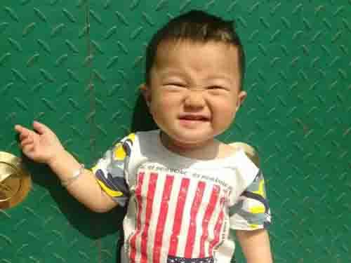 �����巸�ĸ�������������Ķ�ʮ�����ˣ�����ÿ�춼�������꣬ÿһ�붼�ڻ��뺢�������ѹ��������޶����ڲ�����������ᣬ�����ڱ�����Ե���಻���ԡ����������ˣ������������ˣ���������Ҳ�ָ�ƽ�ȣ����Ծ�û����ʶ��ҽ���Ƽ��˱����Ĵ�лר����������ڣ��������ȷ��巻��߰�Ѫ֢II�͡�