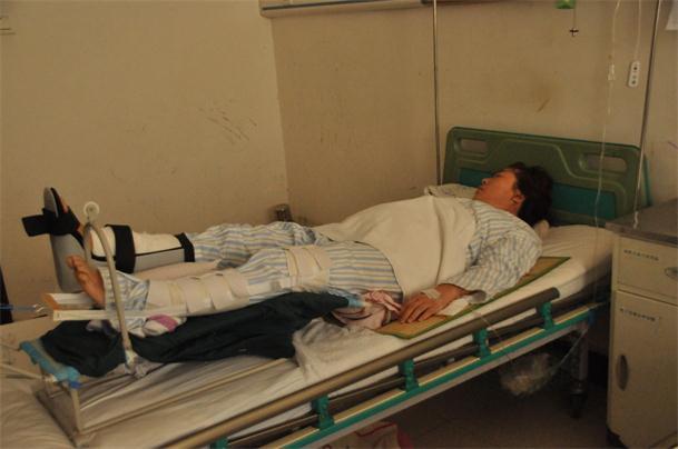 ��������¹�����������˺���ˣ��Źؽڹ��ۣ��߹�5�����ѣ���ǻ���Ѫ����������ҽԺ�������ơ�