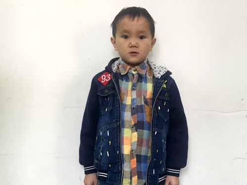 ʮ�����������Ƽ��ݺ�����ֻ��1.17�ס�������ܣ�Ҳ�ܴ����������ļ���������2002������ڽ���ʡ�����ص�һ����ͨũ���ͥ������������ʱ�����ͳ������ղ��ˣ������ļ��ˣ����������߱����ϲ��е����д�ҽԺ�����޷�ȷ�ﲡ�顣