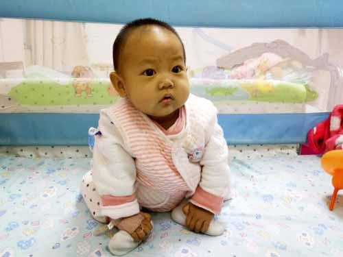 ��Ȼ���ڵ�Ѫ�������������֮���׵���С�����İ�������ͮ�ĸ�ĸ����ȱ����������Ĵ�������ҽ���������Ϻ��ʼ�ҽԺ���ְ����趼Ϊ��ͮ�������ͣ�����������������������Ͼ��ױ�׼��������ֻ�аְ������׳��Լ������һ���ָ���ͮ��������ǰ��������Ȼ�ܶ࣬��������������ϣ���ˡ�