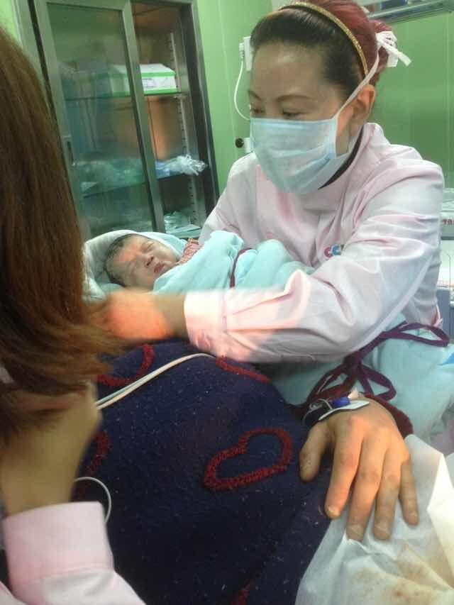 ��贱�ס�����ḧ���ĸ�����������ο�������������ϲ����ľٶ�������ḻ���������뵽&ldquo;��Ҫ���ˣ�&rdquo;���Ϻ���ҽ��������ʿ�����������ȫ����������������Сʱ�����ű����Ľ�������Ҷ�����һ���������������ż���������������&ldquo;�ڶ����ҿ����������Ѿ���ȫ���ǵ����ˣ���û��ϵ���Ҽǵ����ͺá�&rdquo;