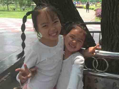 ������2���ʱ��ʼ����ԭ��س�����ɫ�԰ף������������Ƶ���ĸ�ð�����ա�����һ���һ�����������ż�������ҽԺ���õ���ȴ��ʹ�������Ľ����������Ϻ�Ȼд������&beta;-���к�ƶѪ������һ����Ѫ���Ĳ�ħ��