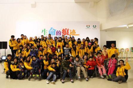 ���ε������������ƶ�� ���Ǹ��У����������������ܻ���һ���Ǵ���ֻҪ������������ˣ����Ǿ��ܷ�����Ҫ�������ˡ�