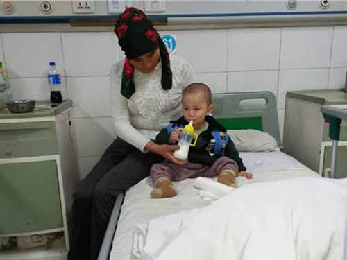 ��ҽ��������Ϸ��֣���Ƥ�Ὥ��ʳ�����б����©Һ���յĺۼ����ڼ�����������Ƥ�Ὥ��ת�͵��½�ά�������������ҽԺ�������ơ�