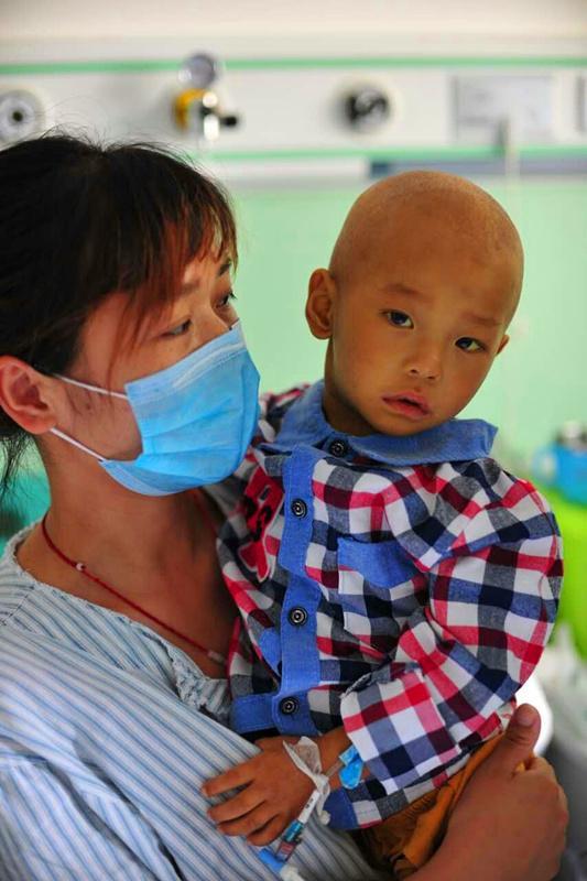 ��ħ���׶����������˶��ݲк��˺���СС���������������������磬��ӦһƬ�Ұף���Ӧ����������Ѥ�ã�����ʱ�������ڴ�̨����������ҵ�����紵����֦����¥�µ���Ȫ����������������Ⱥ����ʱ�������޲��֣���Ҳ��Ը�뿪����˵�����������ж��������澫�����ֵ����硣