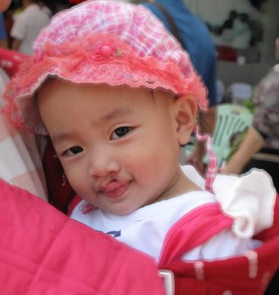 ��Щ��ͥ��������ңԶ�Ĵ�ɽ�����һ����ɽ����Ҫ�������գ��ٴ��ظ��ֽ�ͨ���ߣ������Ƕ��ԣ�&ldquo;�߳���ɽ&rdquo;����һ���޴����ս����Ϊ����ԭ����Щ���������������������ʱ�ڣ�һ������������Ӱ�С�