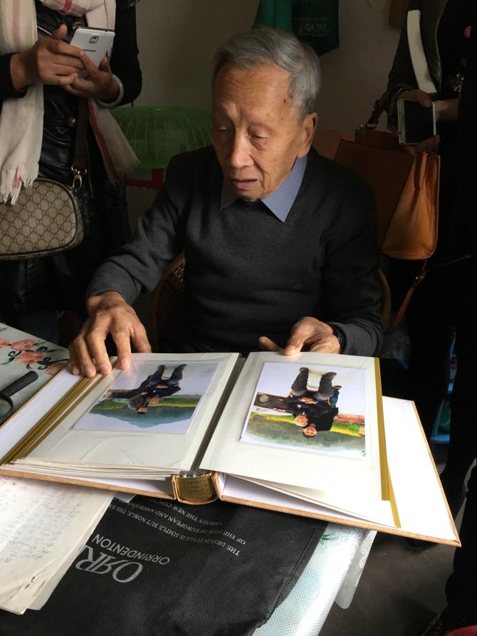 ��ź����˿�սʿ�����ͽ̷��ӵ�����ת�䣬2001��78������ص������ϼң����ϼ�ʲô��û���ˣ���������ȡ��ʵ�˵ͱ����ߡ�������10ƽ�����������û������������������Ů����