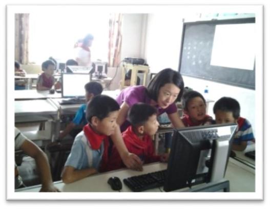 ���Խ��Ҿ��Ǻ�����ͨ���������Ĵ��ڣ�ϣ�����ҵ�һ�ݰ�����Ϊ���ĺ��Ӵ����ȴ�����