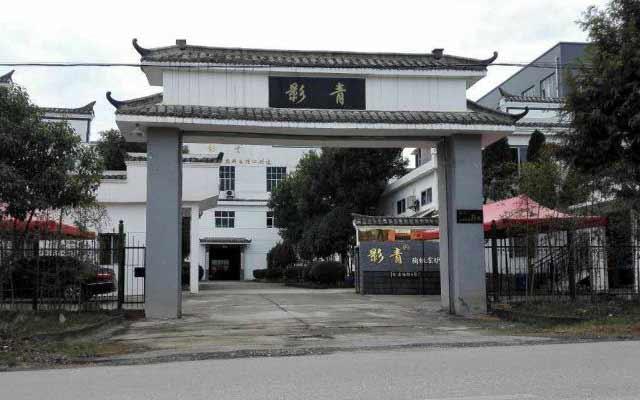 ֪ʶ�������������ܱ������档ɽ���Ǳߣ�ƶ�������Դ�ѷ���Ҫ��ı�����͵ÿ�֪ʶ�뼼������ɽ��·��Ϊ����ѧ�����Ŀ����ۣ�֪ʶ��Ԩ�������ܵ���ߣ��������˱�ÿ����븻�С�