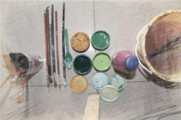 �ƾɵ�С��ͷ���۶ϵĻ��ʣ������Ķ���ֽ������Ǻ����ǻ����õĹ��ߡ�����Ҳ���ó���ճ������Լ�ϲ����С����ò�ɫ�����ϻ����Լ��������硣