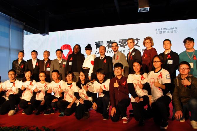 ��������2012�꿪ʼ����Ҽ������ĵȻ����������ڱ���������չMSM��Ⱥ��HIV��Ԥ��⹤���� ������������&ldquo;ͬ־&rdquo;�罻����Blued������ȫ��2700��&ldquo;ͬ־&rdquo;��Ⱥ�� ��������Ҳ�齨��һ֧רҵ��־Ը�߶��飬������רҵ��HIV��ѯ����Ŷӡ���Ⱦ�߹ػ��Ŷӡ���Ԫ���Ա������Ŷӵȡ�