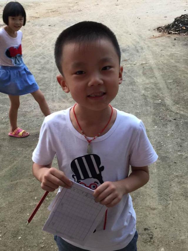 ����ǰ���ÿɰ������˰���С�ȴ�