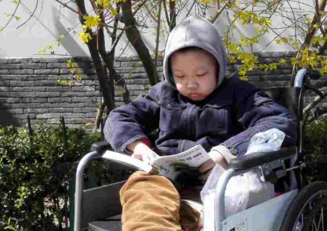 2015��9����11���������7�黯�ƣ�ÿһ�λ��ƶ��ǳ����������ܵ�ʹ�ྭ�������ƺ����β�ͣŻ�£�ͷ��Ҳ�����ˡ�2015��12��8����2016��1��11��������˹ɹ��û�������������δ����������Ƴ�����һ�̣���ĸ�ȿ������ѹ���Ϊ������˳����ɶ����ˣ�Ϊ����������˵Ĳ�ʹ���ѹ���