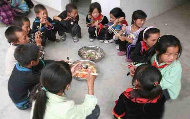 ���ǽ�Ϊ�ӱ�¡���ء�ɽ����ׯ��ɽͤ���Լ�����������������Ҽ�ƶ����ʵʩ�����ƻ���Ŀǰ������Сѧ���������ͣ�Ȼ��������ֻ ����������߽��ҳԷ���