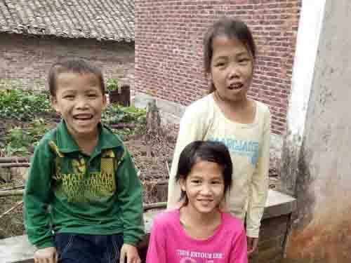 ��Ϊ��Ѫ���ܲ�ȫ��ľ��ÿ��Ҫ��Ѫ����������ѪҺ�������������ֻ��������������������ľ���ܹ�ά�������ı���Ķ������������ҩ��ÿ�컨130Ԫ��һ��������������ҲҪ5000Ԫ���ң�һ��6��Ԫ��ʮ��60��һ�����͵�ƶ�������Ի���һ���Ҹ������ļ�ͥ�����ο�һ����ͥ�������������Ļ���ѽ��