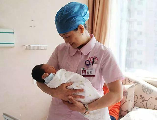 ����ʦ��Ϊ�����ṩרҵ����������Ⱥ�塣����Ϊ�����ṩ����������ȶ෽�������֧�֣�������ҹ�����ֺ�����ַ���ذ�������Ŀ�Ѿ������졢���������ϵ�ʮ���ʡ��ȫ�濪չ����ƶ����ʧҵ��Ů�����ɵ���ʦ�����������Ͻ�����ҽ���ͻ��ߵ�Ŧ��������ʿ�ĺð��֣���������ʱ�����ĵ��ػ��ߡ�