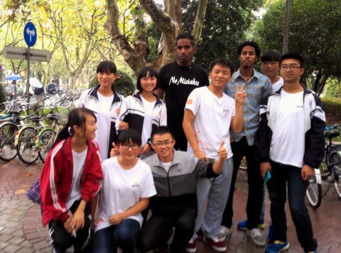 ��Ұ���أ���Ϊվ�ø��ߣ����Կ��ĸ�Զ�� ����ÿ����֯�Ǹɳɳ�Ӫ��Ϊ�Ǹɳ�Ա�ṩ���������м���Уѧ�������Ļ��ᣬ�������ǲηø�����ͬ�õ���У��