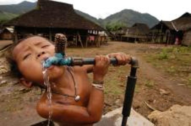 ������Ҫ��ʲô��һ��ˮ�������ܸ���ũ�庢�ӵ���ˮ״�����й���Ů��չ�����&ldquo;����ˮ��&rdquo;�ж�����ֻҪ���10Ԫ�����Ϊũ��ѧУ��һ�����ӹ���һ�����ʵġ��޶���ζ��������ˤ���ܷ���ǿ��ˮ����һ����ȫ��ˮ������ҳ����&ldquo;�ð��ĺǻ����ӽ���&rdquo;�����ݹ�����������