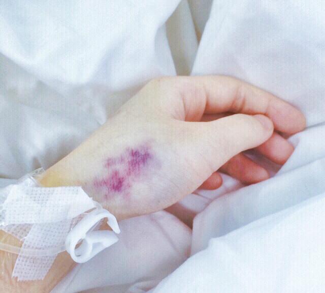 2015�귶�Ǿ����ѽ��ܽ�ʶ�˺����־Ը�����꣬�Ҿ�ƶ����С����־Ը�ߵİ����£����Լ��������ı�׫�ġ����顢�Ծȡ�������΢���У��ز���ķ��ǳ��Լ�Ϊ&ldquo;����Ůսʿ&rdquo;���뼲��������սʿ������ż���ᱧԹ�����Ĳ������������ʱ�����΢Ц�����ʵ������&ldquo;�����ߣ�����֮&rdquo;��