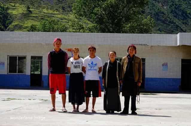 ��Ŀ���̣���1�����������ʩ�����ͼ��9�£���2������ľ�Ϻ��������������ǧ�����ΰ�Ĳ���������9�£���3��ǰ������Сѧ�����ǧ�����ΰ��ƴװ��10�£���4����ɻ��ݵĲ���������11�£���5��ǰ������Сѧ��ɻ��ݵ�ƴװ�������вٳ��Ͳ���ǽ��Ĳʻ棨11��-12�£�