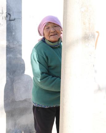 ��ˮ����ԭ���˿�200���ˣ������ڵش�ɽ����������������㾭�÷�չ��󣬴����������Ϊ��ı�������������ȥ�ˣ�ֻʣ��50��λ�ճ����¹��������أ���Ϊ�����������ϵ����ش塣