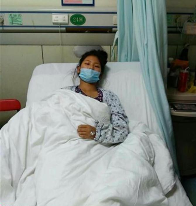 ������ͻϮ������һ�£����ܵ������濪ʼ��Ѫ�ݣ�������Ѫ����ʼ����������Ϊ����ֻ���ϻ����﷢�ף������������ҩ���ǲ���Ч������������ź���ȥҽԺ��飬�����Ϊ���������ϰ���ƶѪ�����İ����������������ͥ˲�����ϲ�����ơ�