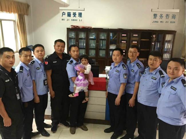 2011�꣬�������Ӷ������ʶ,��2013���顣�����Ȼ�Ҿ�����ԣ�������ǹ��úܿ��ġ�2014��5�£��������˰���Ľᾧ���ҵ�����ÿ�춼�����˻���Ц�