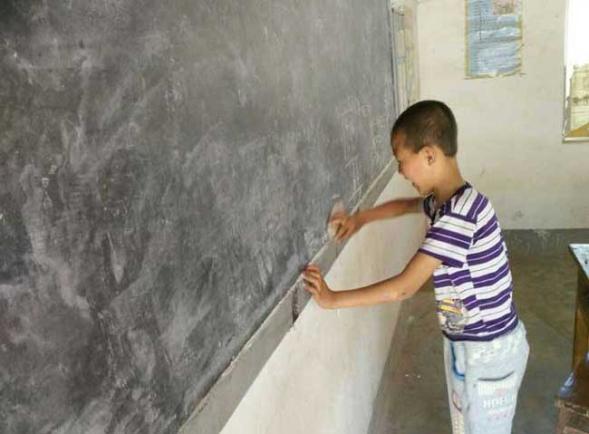 ִ�л�����������Ҽ��Ҽ�������ϻ�(���¼��Ҽ��Ҽ)��������2007��7�·ݣ���������ҵ��λ���Ǽ����ܵ�λ�ǲ��������������칫�ҡ�Ŀǰ����רְ��Ա7����־Ը��2000���������������Ŀ���ֻṲ��46�������а���ˮ½�վ�Ԯ���顣