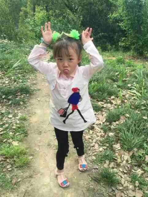 ��������ȥ����С��ͷ��˲��͹�ݣ���ʱ�Ͳ�ʡ���£����ϵ�����Ѫ���Ż���������İְ���˧�����ھӵİ����¼�æ�������͵��������������ڶ�����ҽԺ�������ȣ���ʱ�������Ϊ�Ը����𣬾�������4��Сʱ���������ȣ�����ң���������������ֱ���ͽ���֢�໤�ҡ�