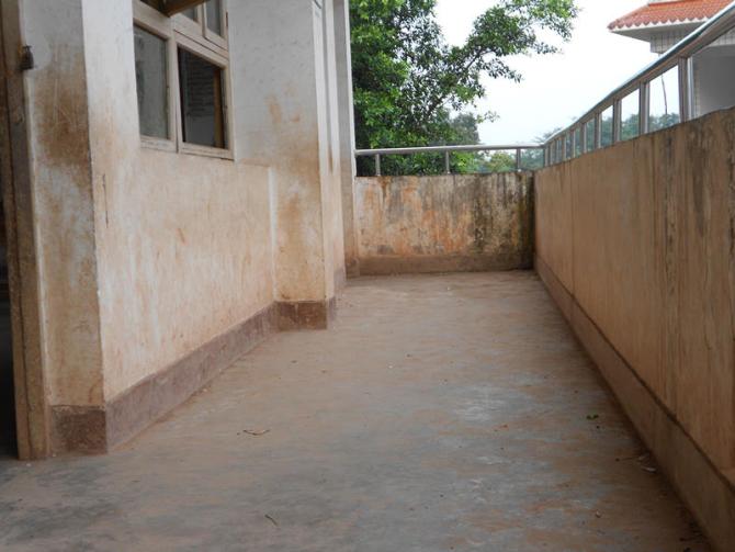 �߲���ǽ���Ѿ�ʮ����û��ˢ�¹��ˡ�