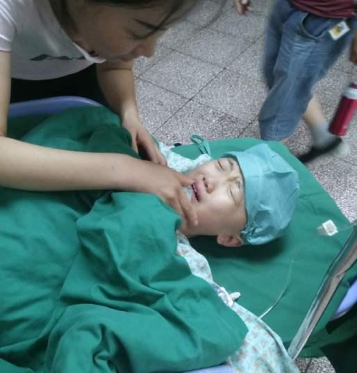 ������������ˣ�����Ķ�����û���ˣ���Ϊ���չ˺����Ѿ����빤��̫��ʱ���ˣ��ɿ��������������ӣ������������ͥ���ص����Ӵˣ��������Ӿͳ�Ϊ֧����������Ψһ���塣