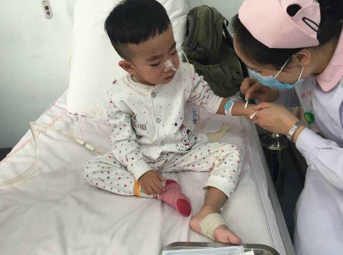 �ܲ��������ʿ�ˮ�����Ǳ��������˵�ʳ����ˮҲ����ͨ����������Ǻˮ�ᷢ������Σ�ա����ԣ�����ÿ˵���仰���ͱ����ų���ˮ���������һ�㡣������ˣ��ԴӶ������˺󣬲�������Ҳû��˯�����Ⱦ���