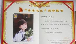 ج����Ϯ���۶�С��ʹ���赸�Ρ�����ȫ�ҳ������Ҹ�֮��ʱج�����Ľ��ٵ�С����������ˣ�2015��9���ڲμ����������ٰ���ص�СС�����ҷ��������󣬷���39��ס�������ų���ҽԺ