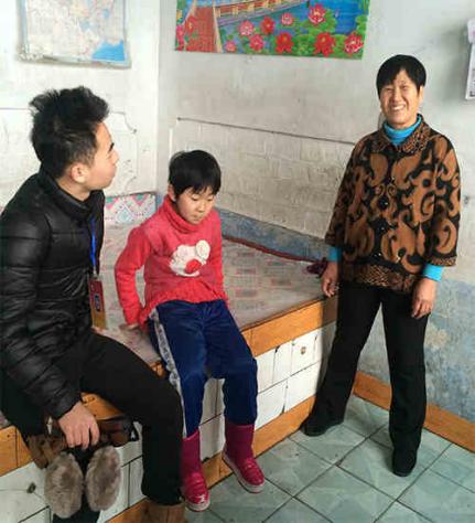 ��ѩ��������ĺ�����˵�����������ǻ��֣�������Ǻ��䡣����СС�����ģ����ŵ������·�������˵���������۾����������߽����ļ�ʱ�������еĸ��ܵ������ҵ�ƶ�����Ͱ������ݣ���������ë�ݸ��ǵģ��������ݵ���ǽǽƤ���Ѿ���Ƭ�����䣬����Ҳ��ӵ����С��һ�������ȫ������һ�ſ����档