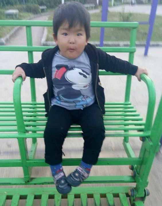 ����һ�������漣�ľ�����Ŀ���������ǵ�һ�ݰ��ģ����ջ���һ����ʵ�δ���� ��������������һ�����Ŷ��ϵ�İ���ˣ�������΢Ц���벻Ҫ�ɻ������ڸ�л����л���İ���������������õ����磬��Ϊ��֪������ģ��������ȫ����΢Ц����Ϊ��֪�������ܻῴ����