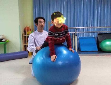  ȫ����̫�����̱���ӣ����ܼ�ʱ�õ�����ѵ������ʹ���Ӵ����������ʱ����Ҳ�кܶ��ͥ��Ϊ�������ù��ߣ��������ӵĿ���������Ը�������Щ�򿵸�����������ƶ�ļ�ͥ�������������������п���ѵ����ʹ���ǵõ���Ҫ�ĵķ���