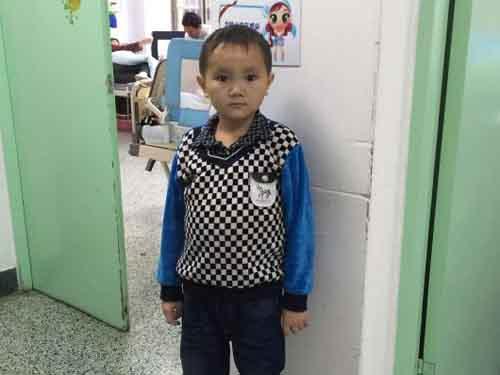 ֱ�����������ʱ�򣬸�ĸ���������Ϻ���������ҽԺ�������ﺢ�ӱ�ȷ�ﻼ��һ���Ŵ���л�༲��&mdash;&mdash;��ԭ�ۻ�֢�����ֲ���ʹ�����Ų���������л��ԭ��ʹ��ԭ�ϳɻ�ֽⷢ���ϰ��������ԭ������������֯�У����Ӱ�������ŵ�����������Ŀǰ���Ƶķ��������˷�ҩ����ʳ����Ŀ��ƾ��Ǹ���ֲ�ˡ�