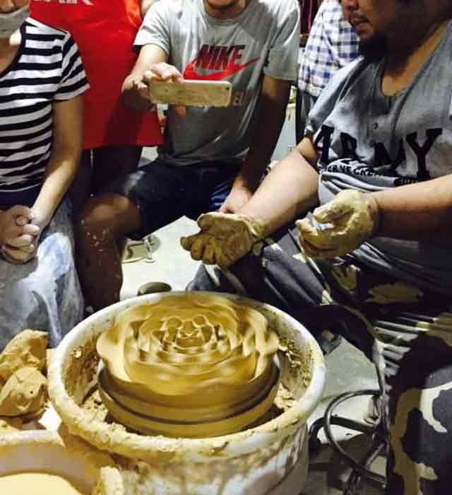 �����й����������߻���ἰ�й�������һ�����ĳɳ�����������������Ӱ������ʵѵ����Ϊ2016��ڶ���100������ƶ����ͥ16-18�����������ṩ����ѧϰ��ס��Ϊ��1-3���¡�