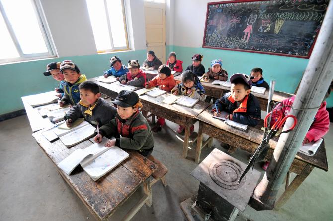 Ϊ�����㺢���ǵ���Ը��ʹ���ض�ͯ��ʵ���ܵ������ͥ�Ĺػ����������ڼ���ͯ�������һЩ��ů���õ�һЩ���֣����ǽ�Ϊ402λ������ȥ���