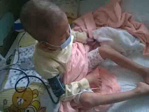 ���Ľ��Ѿ�5��û�й����ˣ��Ӷ��ӳ�����һֱ�ڼҵ�ȫְ���裬ȫ���ĵ��չ�С���Ӻ��ϸ߶��Ĵ���ӡ�����ֻ���ְ�һ��֧�š���ʦ����һ�ڻ��ƾͻ����߰��򣬼���������������������������ѽ���һ����һ�֡�