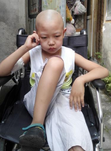 ��������ô������Ը������Ϊ���������ξ��ܼ�����ʹ�࣬��˭֪��δ����ֳ����˸�Ⱦ��1��26��������һ���崴����������ʱ�����Ǵ����ڼ䣬������ʮ�����ϣ�����������쳹ǧ����ʱ��һ����ֻ�ܴ���ҽԺ�Ĳ�������ꡣ