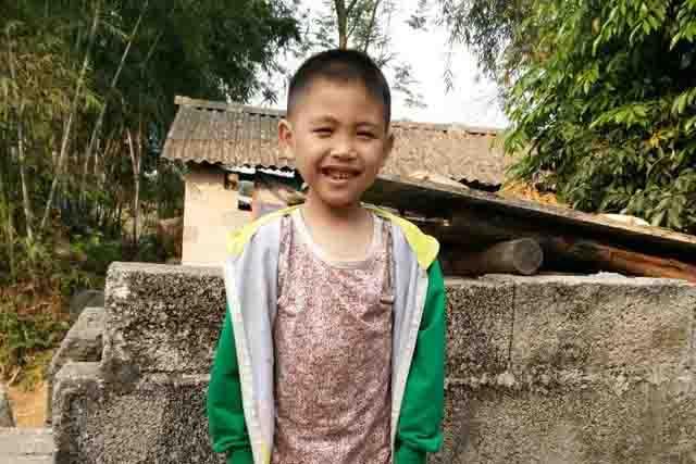 �δ�Ƽ������СĽ�´���2009����������ĳ�������������µ�ϣ����Ȼ���Ҹ�������ô���ݣ�����5����ʱ������ɫ�԰ף�������ð���ȣ���������Ժ��ҽ��˵���������̫�ã��þ���ȥ������ҽԺ��һ����顣��ĸ�����������������������ױ���Ժ��������ؼ���ҽ��˵������������&beta;���к�ƶѪ��