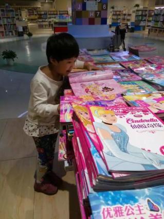 (�������۽ӽ�ʧ��������һֻ�۾���ȫ�����Ƕ��������������İ����Ⱞ�峺���ռ�һ�������Ŀ���)